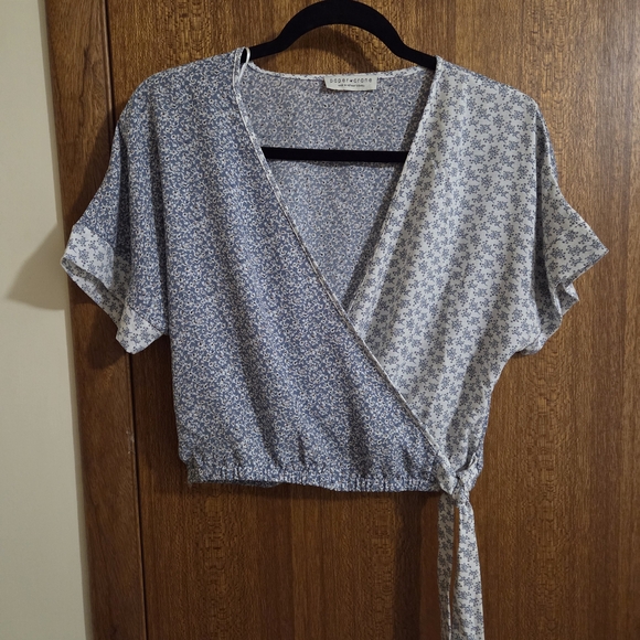 Paper Crane Tops - Blue Patterned Flower Wrap Blouse